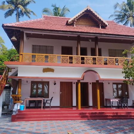 Marari Anna Beach Villa Mararikulam Zewnętrze zdjęcie