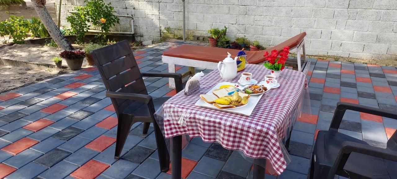 Marari Anna Beach Villa Mararikulam Zewnętrze zdjęcie