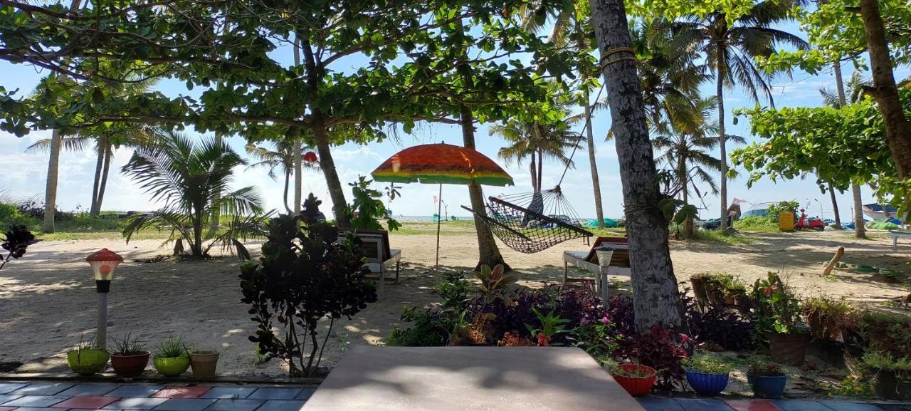 Marari Anna Beach Villa Mararikulam Zewnętrze zdjęcie