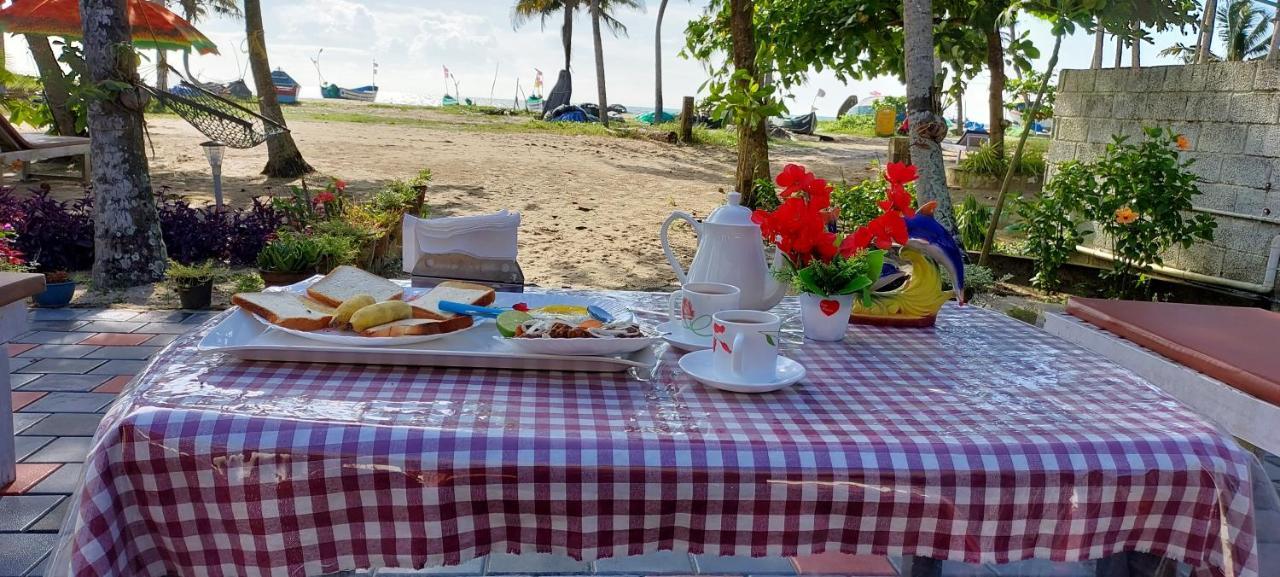 Marari Anna Beach Villa Mararikulam Zewnętrze zdjęcie