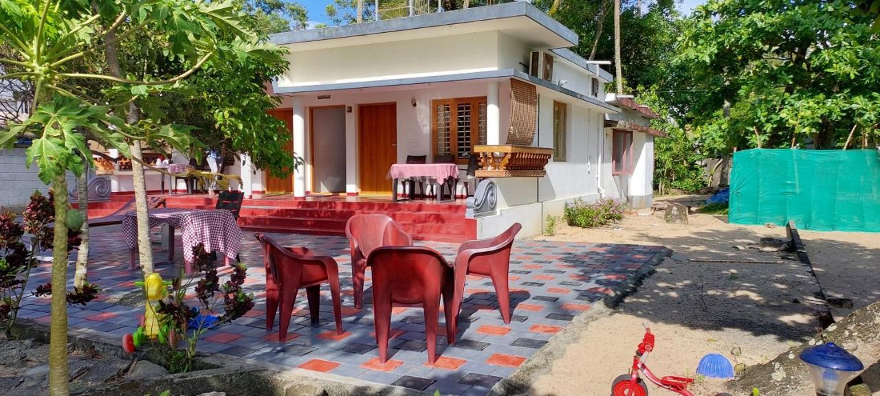 Marari Anna Beach Villa Mararikulam Zewnętrze zdjęcie